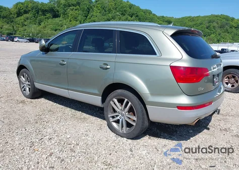2007 Audi Q7 4.2 from USA, damaged, VIN WA1AV74L47D007999